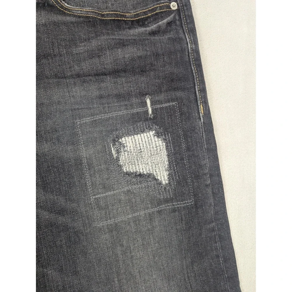 Calvin Klein Jeans  Mens 36x32 Gray CKJ 056 Athletic Taper Distressed Denim